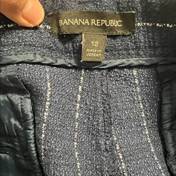 Banana Republic Navy and White Pinstripe Textured Shorts - Picture 8 of 8